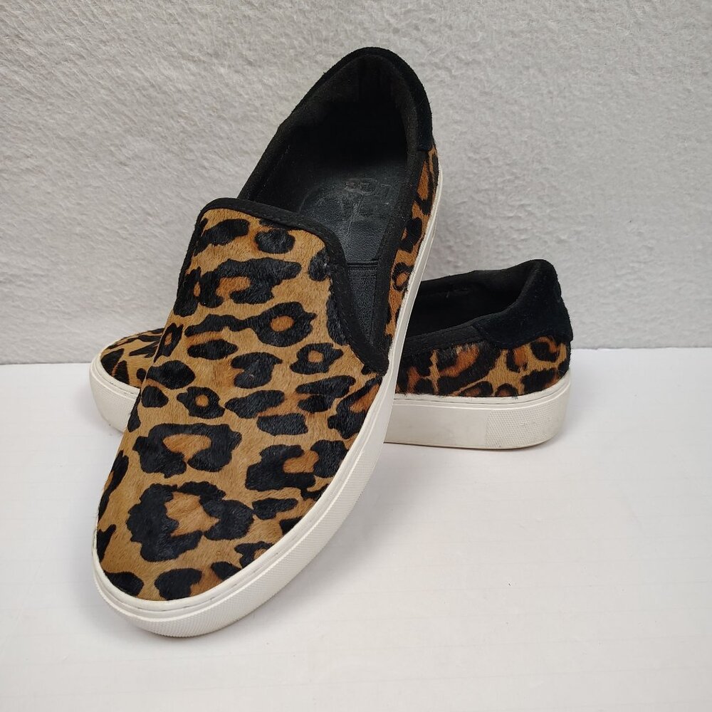 UGG Cahlvan Panther Print Calf Hair Slip On Sneaker Shoes Womens sz 7